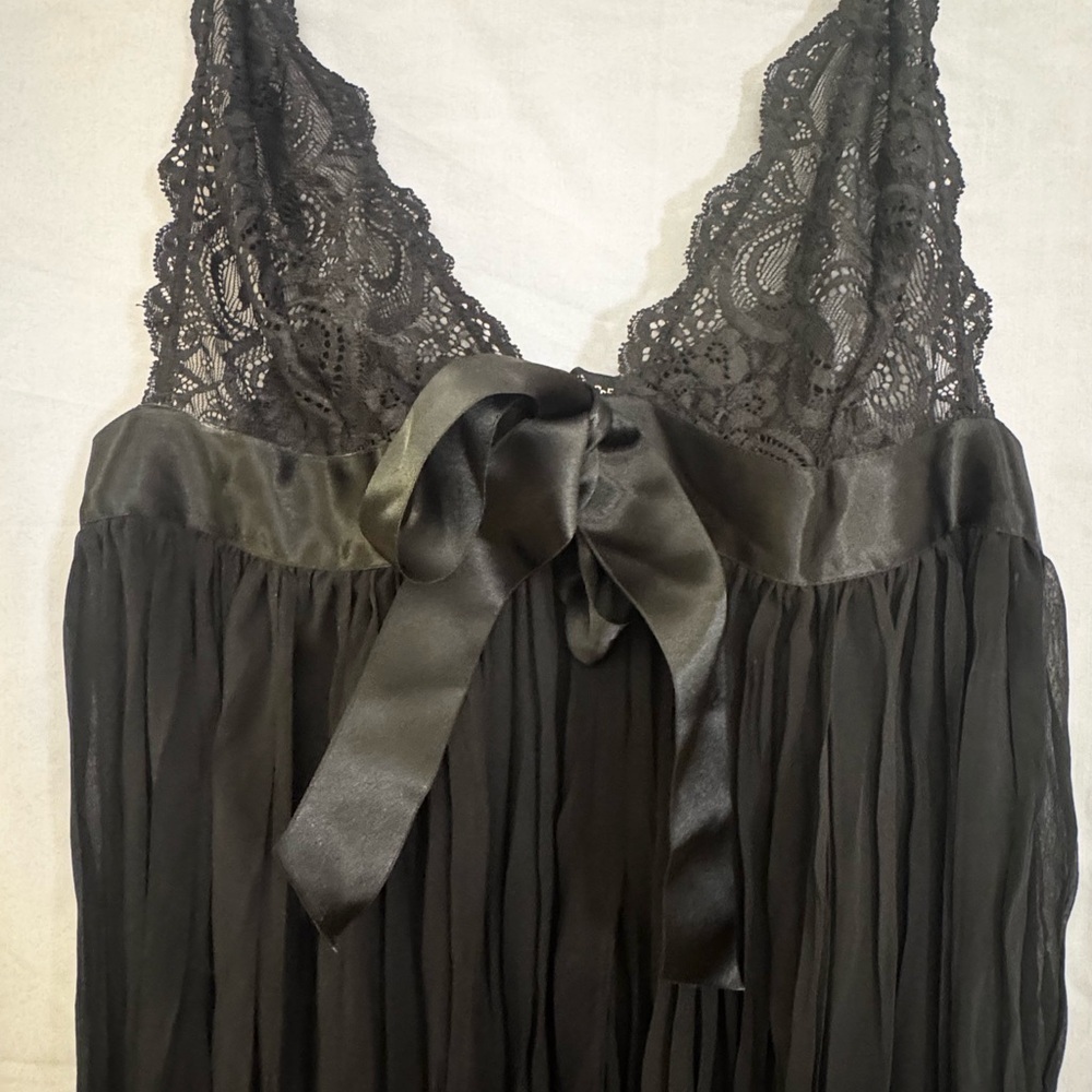 Vintage Victoria Secret Black Lace Babydoll Slip- Y2K Lingerie, Tank Medium